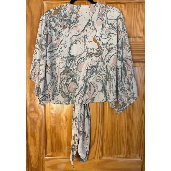 Olivaceous Size MED Multicolor Print Tie Blouse - Picture 2 of 6